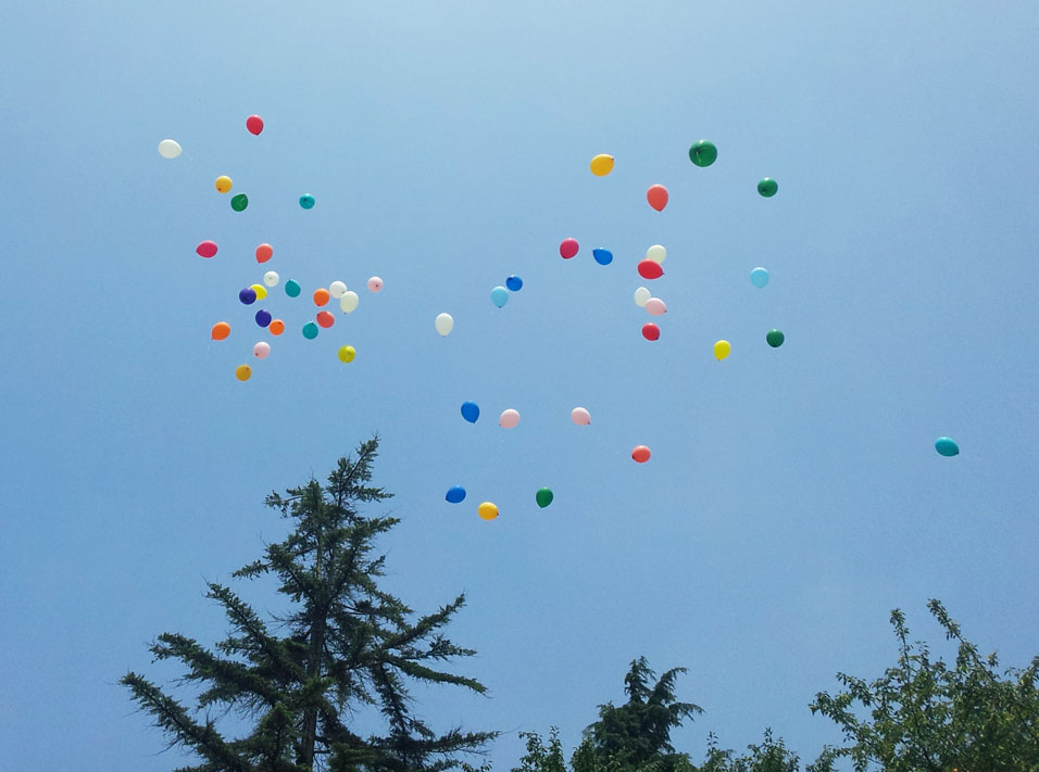 Balloons in flight - Kinuta Park, July 26, 2014