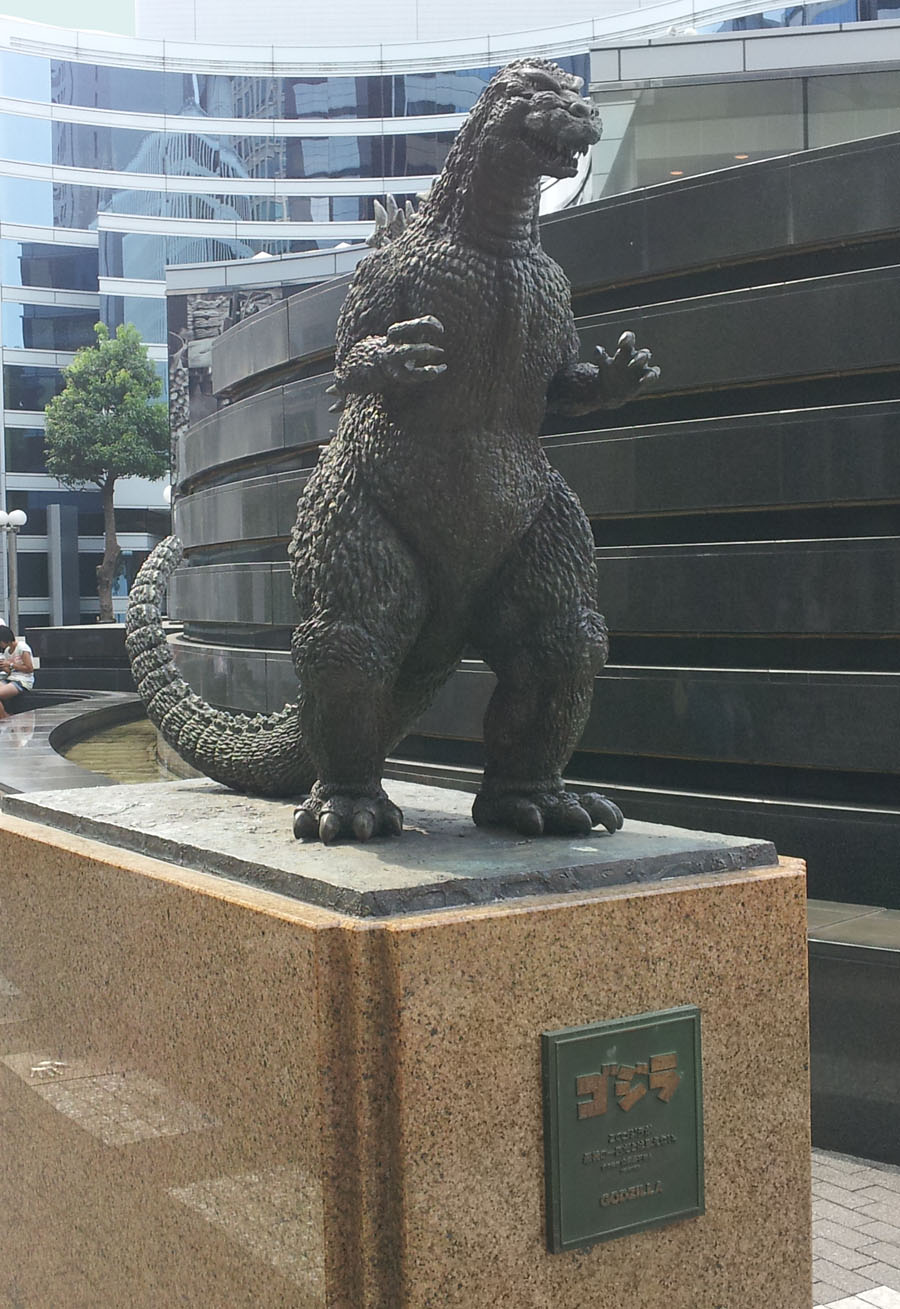 Small Godzilla statue in Yurakucho - Sept. 22, 2013